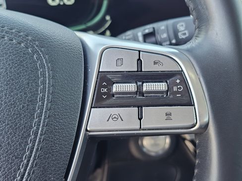 Used 2024 Kia Telluride S w/ S Sunroof Package FWD image 23