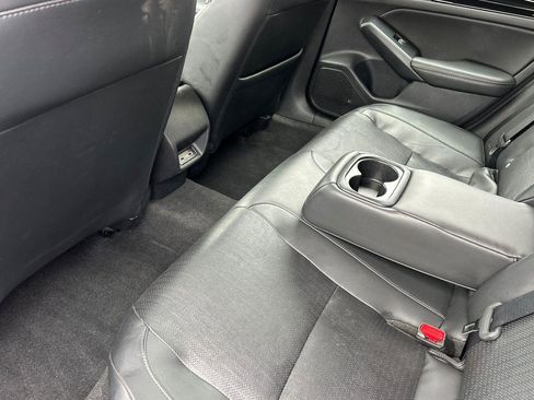 Used 2023 Honda Civic Sport image 12