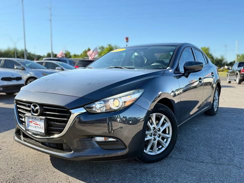 Used 2017 MAZDA MAZDA3 Sport w/ Preferred Equipment Package FWD image 11