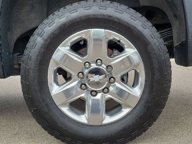 Certified 2020 Chevrolet Silverado 2500 LTZ w/ LTZ Plus Package AWD/4WD image 41