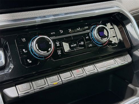 New 2026 GMC Sierra 2500 Denali w/ Denali Reserve Package image 16