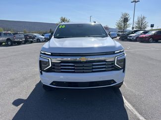 New 2026 Chevrolet Suburban Premier AWD/4WD video 2