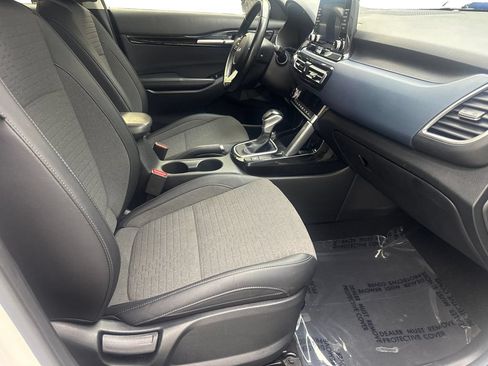 Used 2023 Kia Seltos S FWD image 44