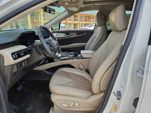 Used 2022 Lincoln Nautilus Reserve w/ Equipment Group 202A image 17