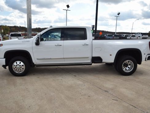 New 2026 Chevrolet Silverado 3500 High Country image 32