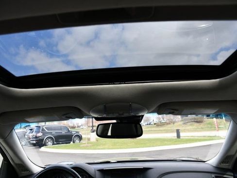 Used 2016 INFINITI Q70 L 3.7 w/ Deluxe Touring Package image 21