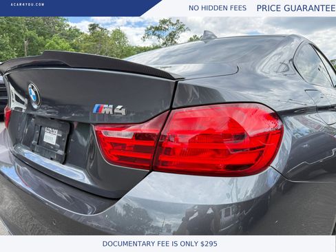 Used 2015 BMW M4 Coupe w/ Executive Package RWD image 11