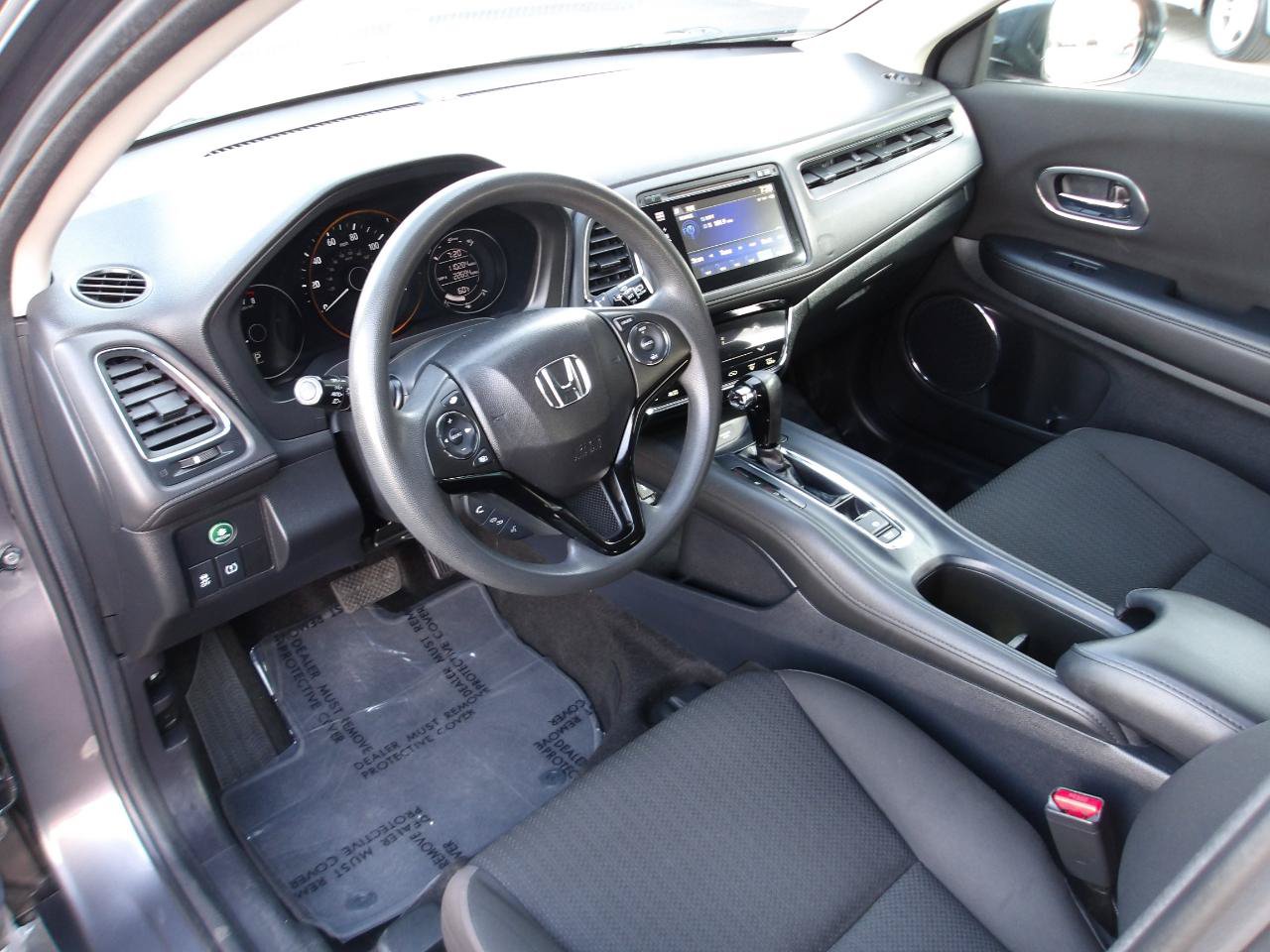 Used 2017 Honda HR-V EX image 9