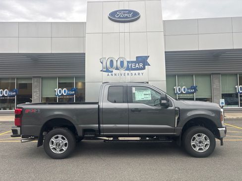 New 2026 Ford F250 XLT w/ 360-Degree Camera Package AWD/4WD image 2