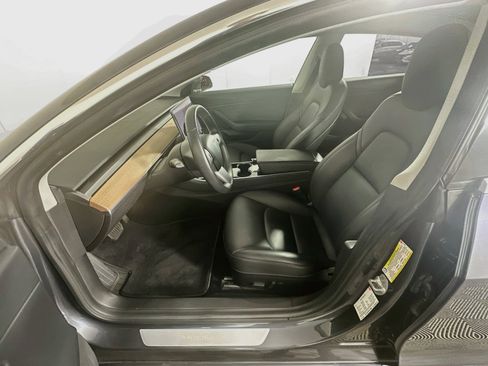 Used 2018 Tesla Model 3 Long Range AWD/4WD image 13