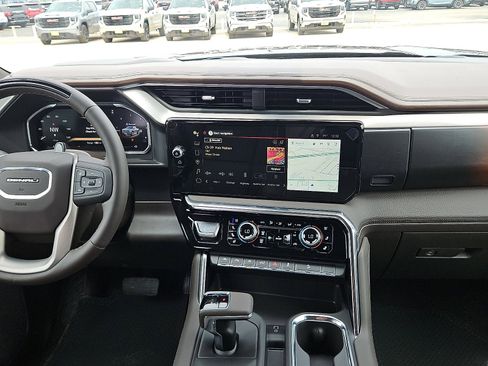 New 2026 GMC Sierra 1500 Denali AWD/4WD image 10