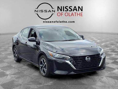 Used 2024 Nissan Sentra SV FWD image 28