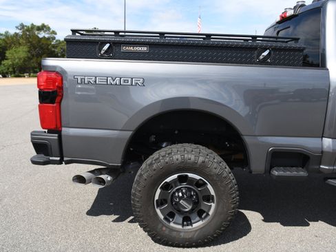 Used 2024 Ford F350 XLT w/ Black Appearance Package AWD/4WD image 8
