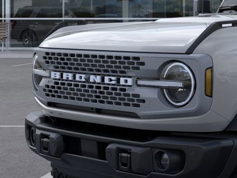 New 2026 Ford Bronco Badlands AWD/4WD image 19