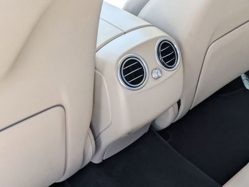 Used 2021 Mercedes-Benz GLC 300 image 29