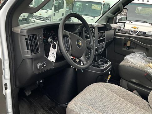 New 2025 Chevrolet Express 3500 w/ Power Convenience Package RWD image 7