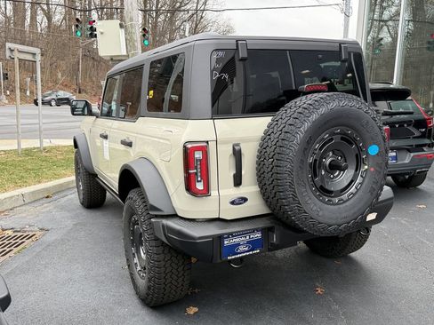 New 2025 Ford Bronco Badlands w/ Sasquatch Package image 5