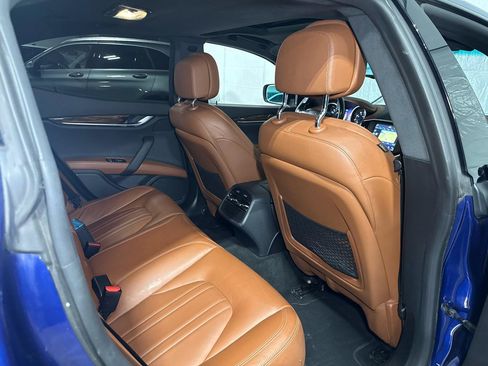 Used 2014 Maserati Ghibli S Q4 AWD/4WD image 26