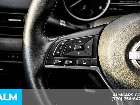 Used 2025 Nissan Sentra SV w/ All-Weather Package image 29