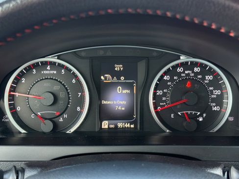 Certified 2016 Toyota Camry SE image 22