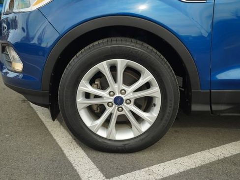 Used 2017 Ford Escape SE w/ SE Cold Weather Package image 11