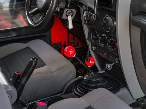 Used 2008 Jeep Wrangler X image 21