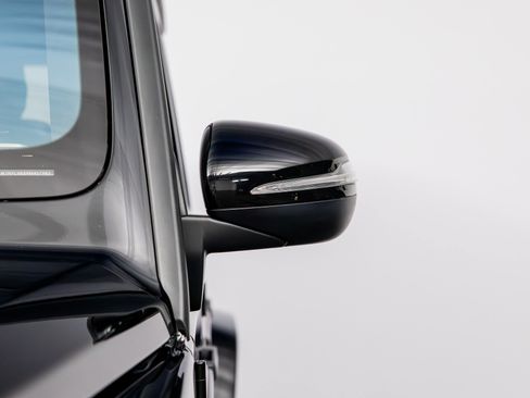 Used 2022 Mercedes-Benz G 550 w/ Exclusive Interior Package image 10
