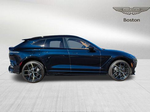 Used 2025 Aston Martin DBX 707 image 2