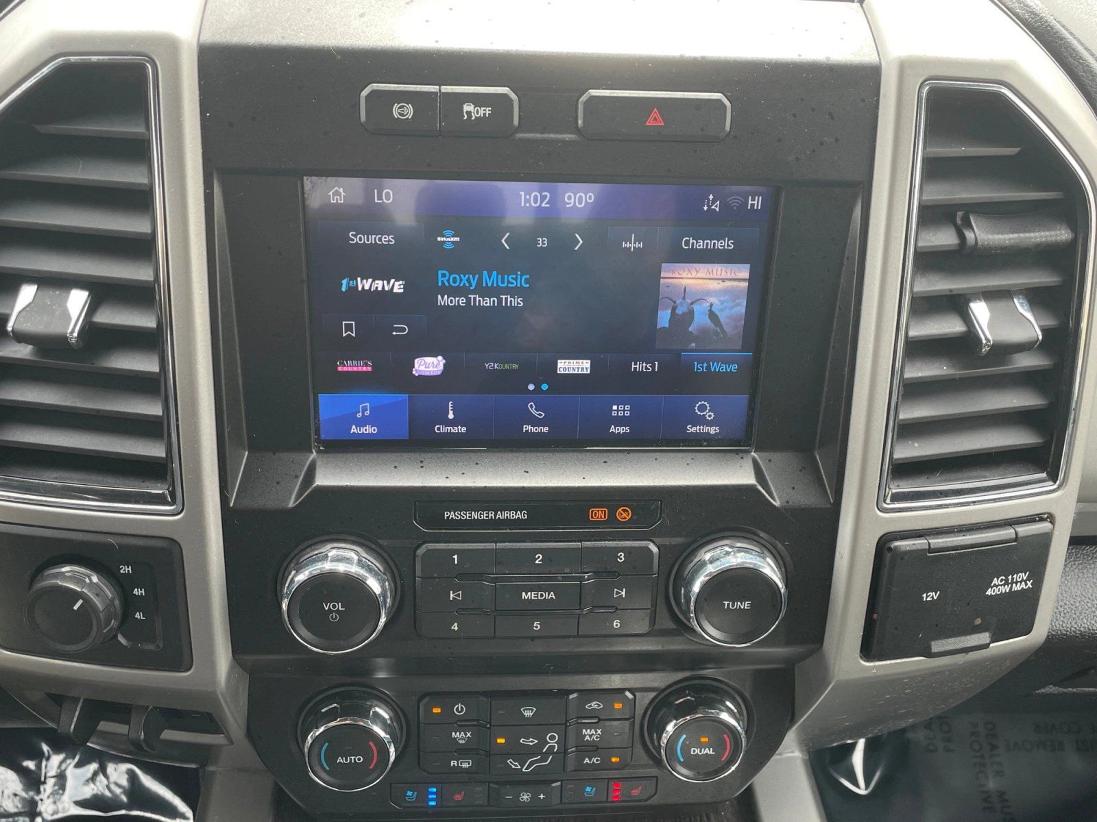 Used 2021 Ford F350 Lariat w/ Lariat Value Package AWD/4WD image 15