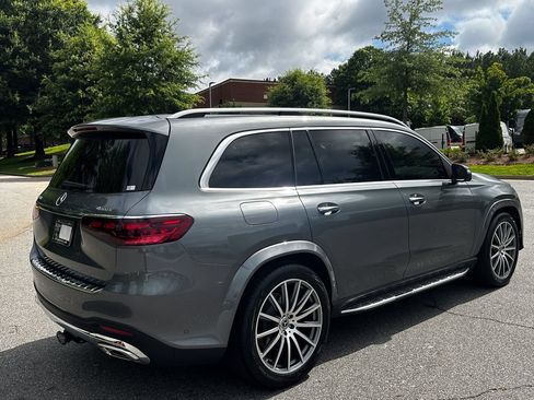 Certified 2025 Mercedes-Benz GLS 580 4MATIC image 8