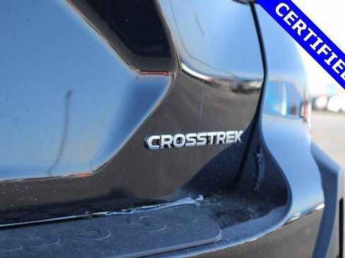 Used 2025 Subaru Crosstrek 2.0i Premium image 11
