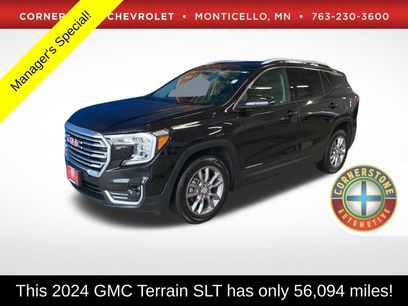 Used 2024 GMC Terrain SLT