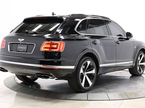 Used 2019 Bentley Bentayga AWD/4WD image 81