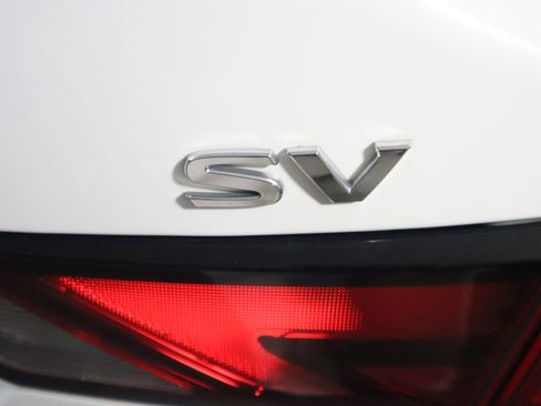 Used 2023 Nissan Sentra SV FWD image 9