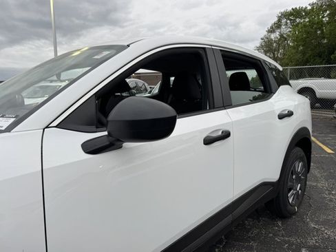 New 2026 Nissan Kicks S FWD image 20