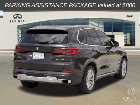 Used 2023 BMW X5 xDrive40i w/ Premium Package AWD/4WD image 3