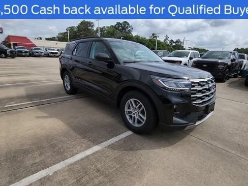 New 2026 Ford Explorer Active w/ Active Comfort Package RWD image 2