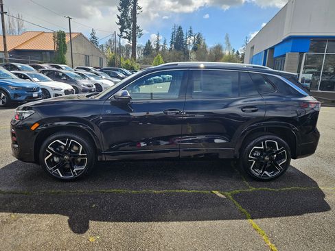 New 2026 Volkswagen Tiguan SEL R-Line AWD/4WD image 2