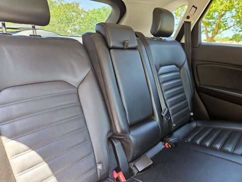 Used 2017 Ford Edge SEL w/ Equipment Group 201A FWD image 15