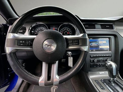 Used 2013 Ford Mustang GT Premium w/ Electronics Pkg RWD image 9