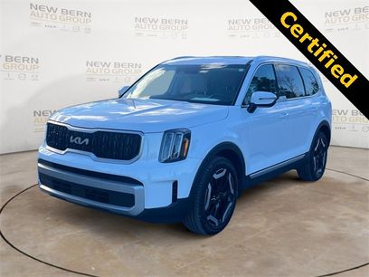 Certified 2024 Kia Telluride EX w/ EX Captain's Chair Package