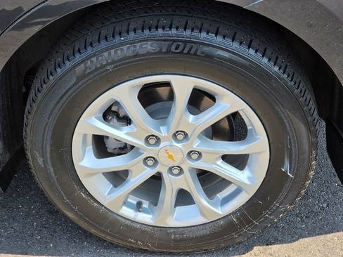 Used 2020 Chevrolet Equinox LT AWD/4WD image 15
