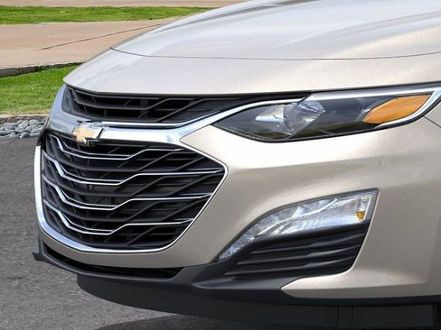 New 2024 Chevrolet Malibu LT FWD image 13