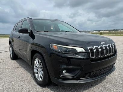 Used 2019 Jeep Cherokee Latitude Plus
