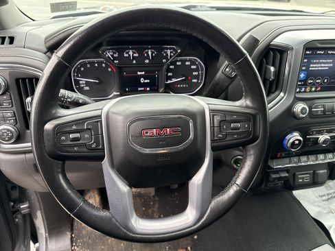 Used 2021 GMC Sierra 1500 SLT image 17