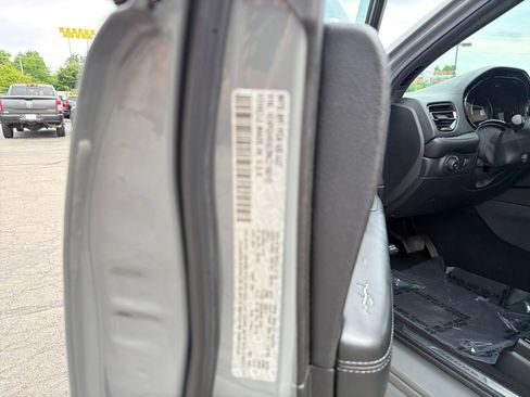 Used 2022 Dodge Durango GT RWD image 31