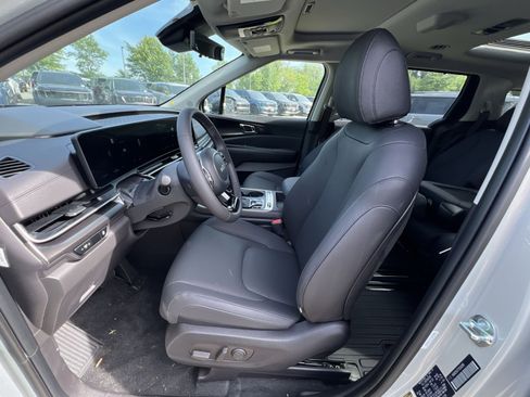 New 2026 Kia Carnival SX Prestige FWD image 34