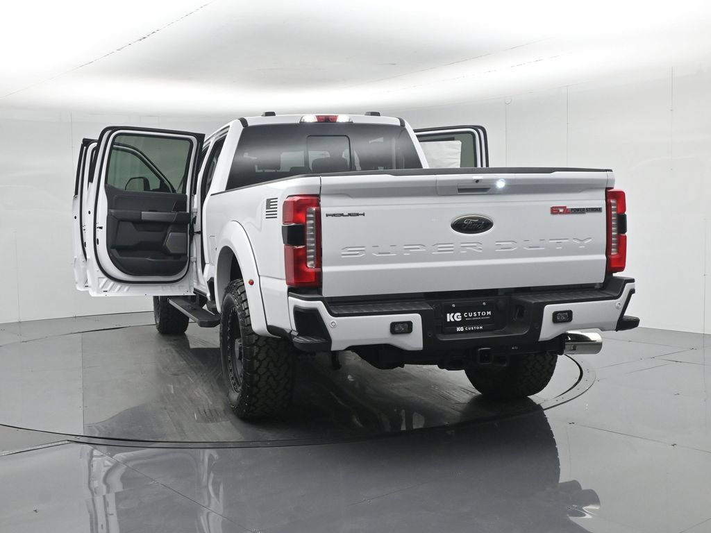 New 2026 Ford F250 Lariat w/ Black Appearance Package AWD/4WD image 36