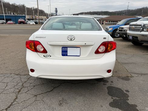 Used 2010 Toyota Corolla Base 4-Speed AT image 6