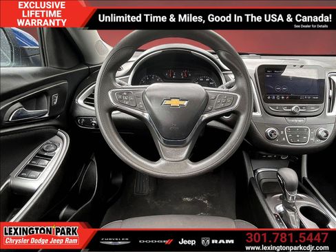Used 2023 Chevrolet Malibu LT FWD image 8